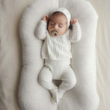 Crochet bris set + blanket-winter white