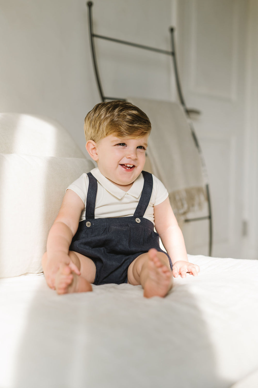 Collar Onesie SS- White