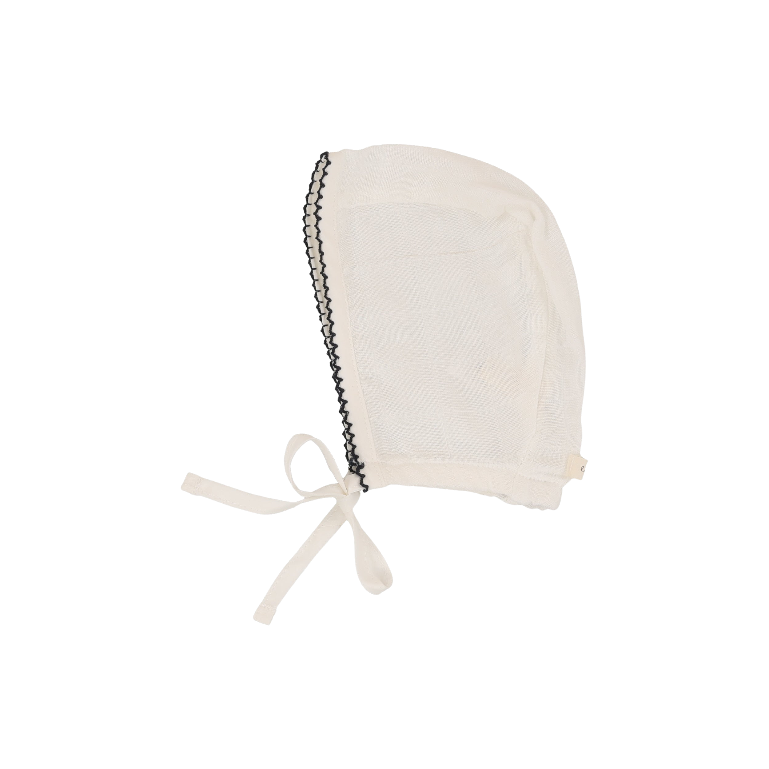 Edged Collar Bonnet