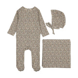Sweet liberty print layette set-blue