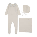 Embroidered knit collar layette set-cream/blue